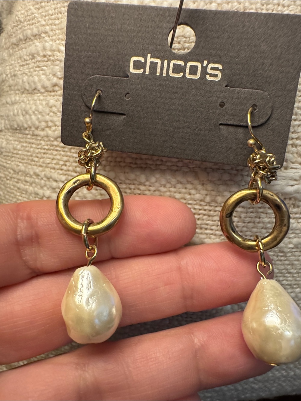 0026-Chico's Gold Hoop & Pearl Drop‎ Earrings